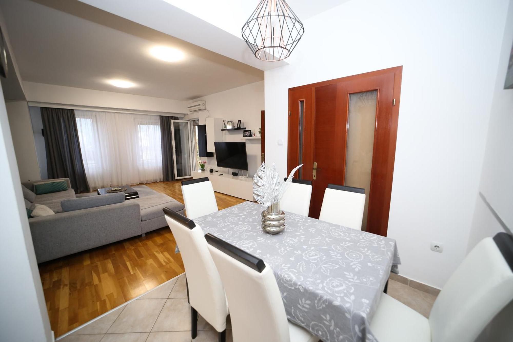 Apartament Iva Lux Stan Na Dan Banja Luka Zewnętrze zdjęcie